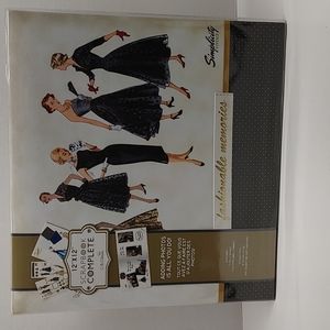 Fashionable Memories Complete SCRAPBOOK PHOTO ALBUM  12" x 12" 20 pgs